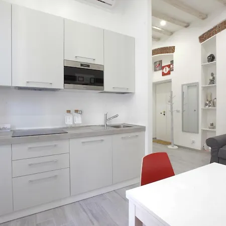 Amazing In Center With Balcony Apartment