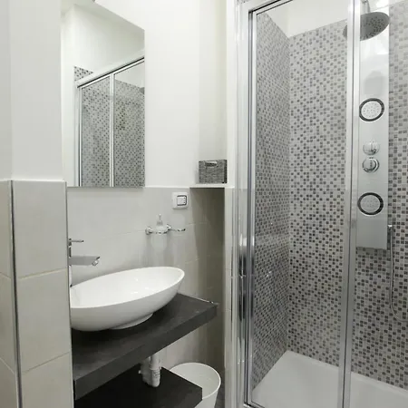 Amazing In Center With Balcony Apartment Milan
